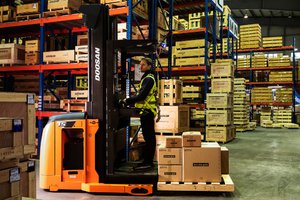 Difference Between an Order Picker and a Reach Truck Difference Between an Order Picker and a Reach Truck