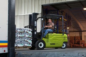 6 Tips for Buying Used Equipment 6 Tips for Buying Used Equipment