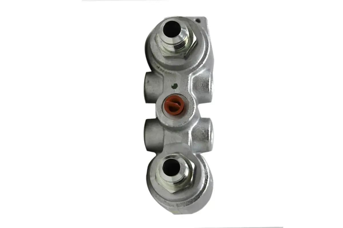 Bobcat Flat Hydraulic Quick Coupler Assembly - 7246783 - Williams Machinery