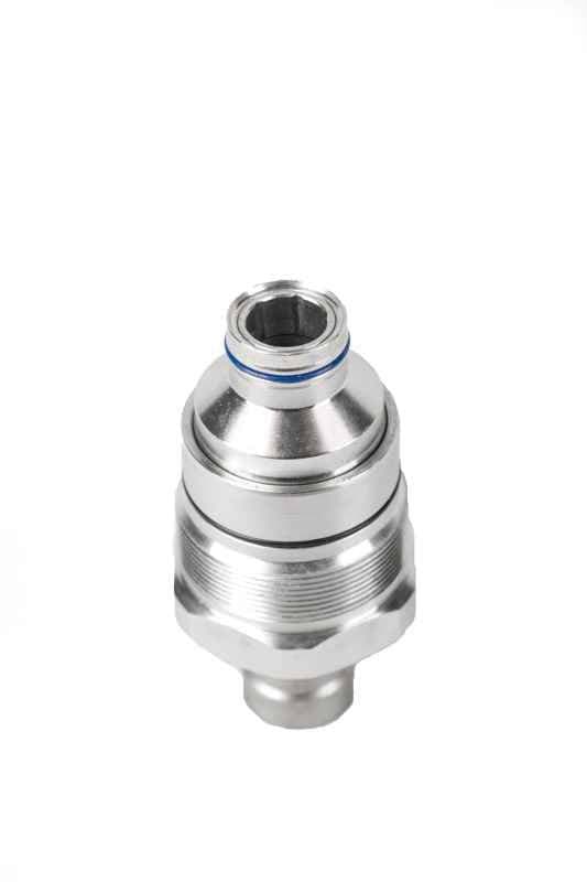 Genuine Bobcat Coupler Ffmale 7246799 showing view 2