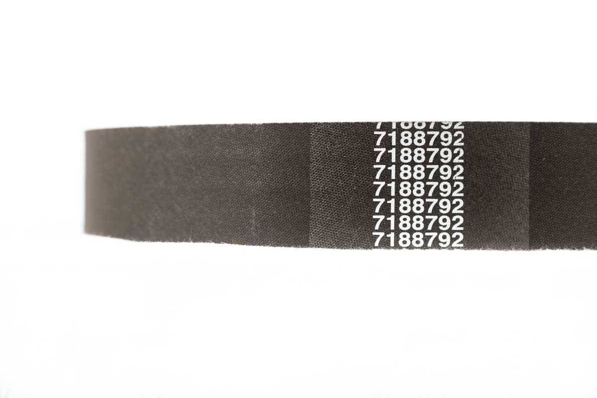 Genuine Bobcat Drive Belt 7188792 showing view 2.