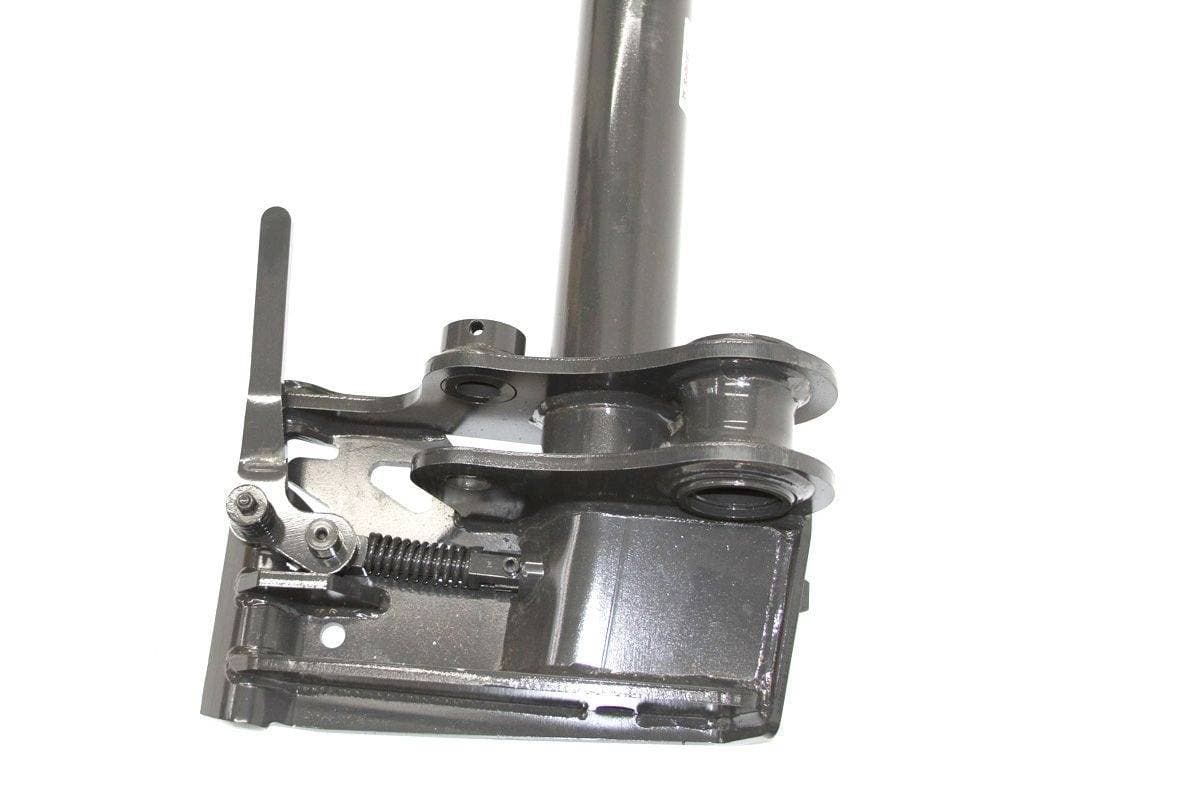 Genuine Bobcat Bob-Tach® Mounting System, 7128962 side view of the lever. 